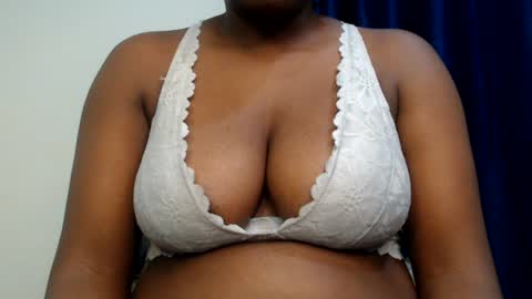 Cynthia online show from August 14, 4:32 pm