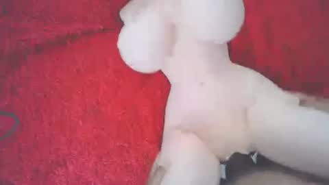 I might be your neighbor. Watch me Masturbate while I watch porn online show from August 4, 6:27 pm