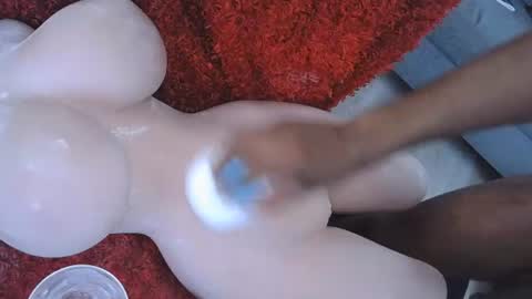 I might be your neighbor. Watch me Masturbate while I watch porn online show from August 17, 7:19 pm