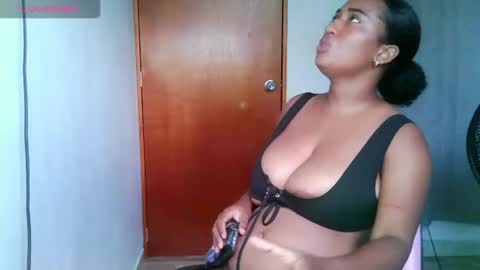 Shophie White online show from July 24, 4:32 pm