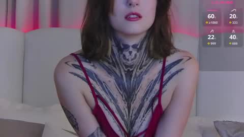 blackk_velvett_ online show from August 15, 2:32 pm