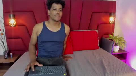 Sara and Pablo online show from August 29, 2:54 am