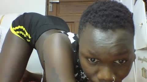 blackmarvel02 online show from July 6, 11:24 am