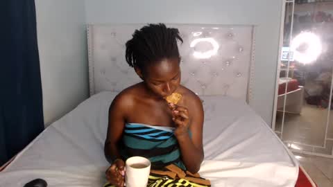 Cleo online show from August 13, 7:44 am