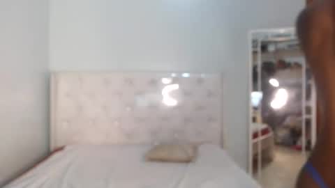 Cleo online show from August 13, 5:27 pm