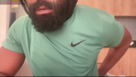 blackmuscles77 online show from April 7, 3:50 pm