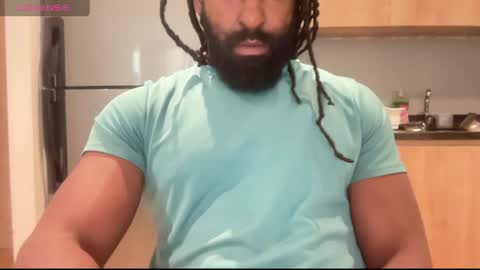 blackmuscles77 online show from April 8, 10:17 pm