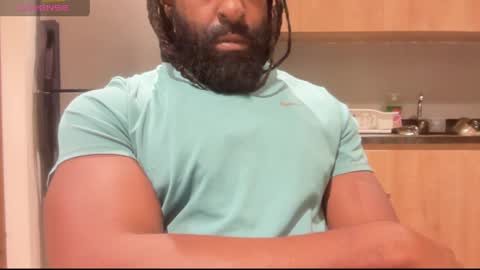 blackmuscles77 online show from April 8, 11:45 pm