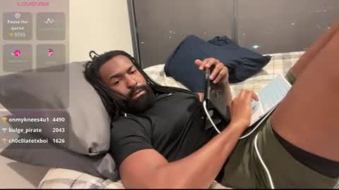 blackmuscless online show from August 7, 5:29 am