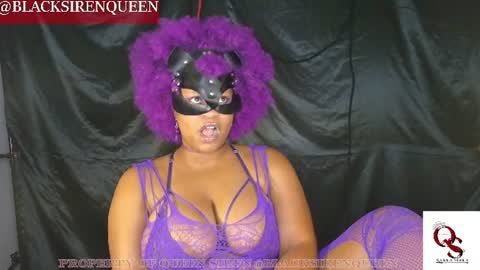 Queen Siren online show from August 15, 10:08 am
