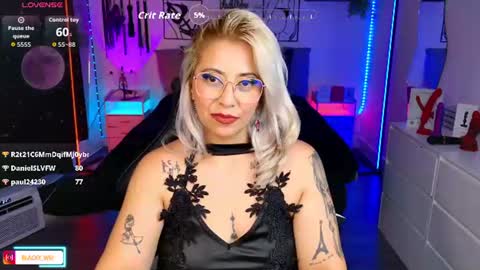 Johana S online show from August 5, 4:49 pm