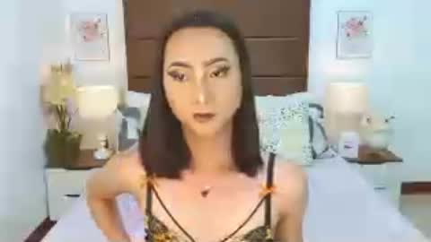 blairwilzon online show from August 3, 6:42 am