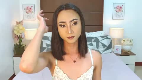 blairwilzon online show from August 9, 8:43 pm