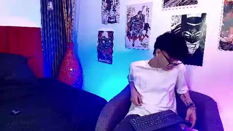 blake___01 online show from August 2, 2:07 am
