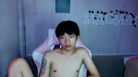 blake_cummer online show from July 23, 7:22 am