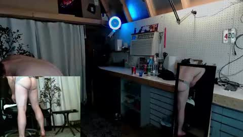 Blake Jonson online show from April 17, 5:36 am