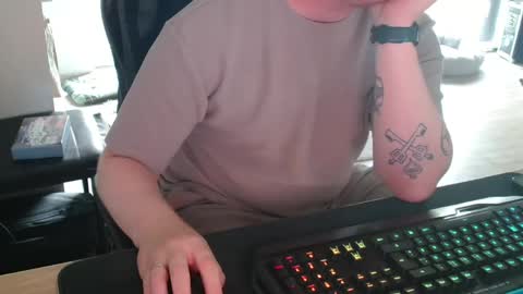 Blank online show from June 5, 11:37 am
