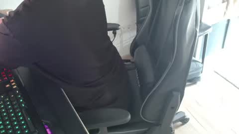 Blank online show from July 14, 7:35 am