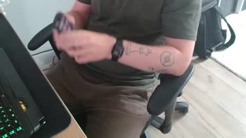 Blank online show from August 17, 7:13 am