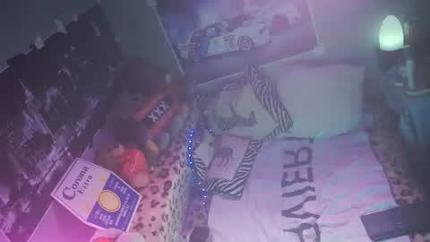 BlassyBlue online show from August 9, 5:47 pm