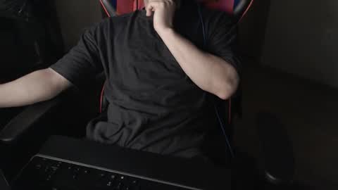 Kev online show from April 7, 7:13 am