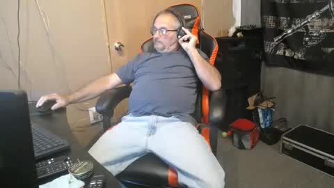 blazingslow online show from August 8, 6:24 am