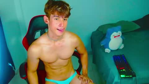 bleach_tiago online show from August 2, 11:22 pm