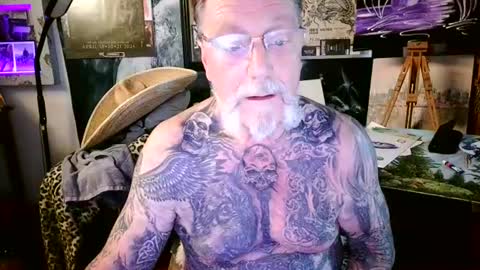 blindsurfer780299 online show from July 4, 4:37 am