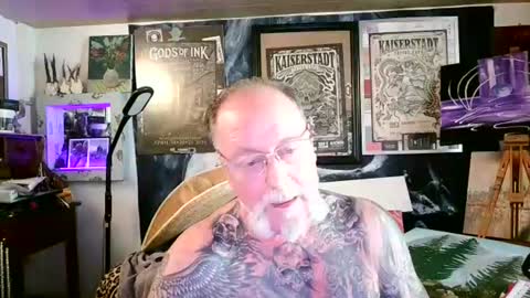 blindsurfer780299 online show from July 6, 8:39 am