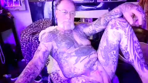 blindsurfer780299 online show from July 12, 10:38 pm