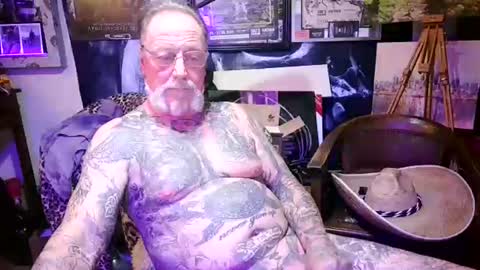 blindsurfer780299 online show from July 13, 9:53 pm