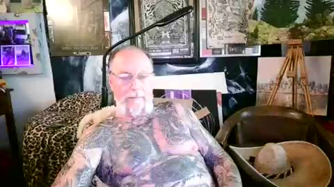 blindsurfer780299 online show from July 14, 8:40 am