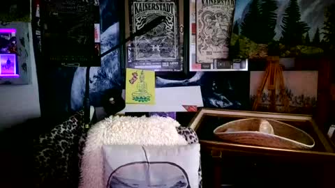 blindsurfer780299 online show from August 9, 6:47 am