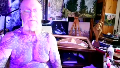 blindsurfer780299 online show from August 11, 9:33 am