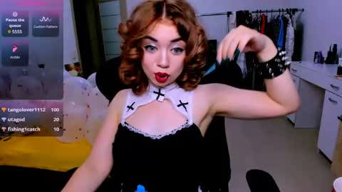 Nicole online show from July 24, 4:54 pm
