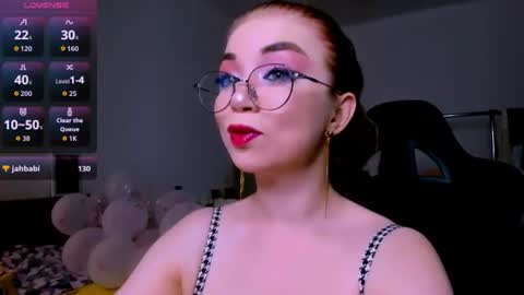 Nicole online show from July 28, 8:53 am
