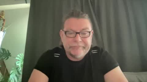 BlIdoL online show from June 8, 8:09 am