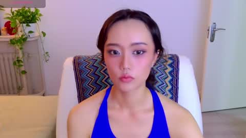 YiYi online show from July 22, 10:06 am