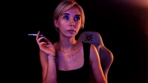 blond_ice_ann online show from July 26, 7:52 pm