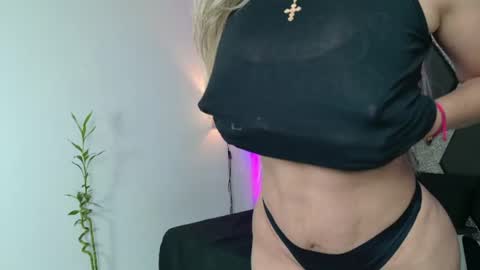 alejandra online show from July 5, 2:36 am