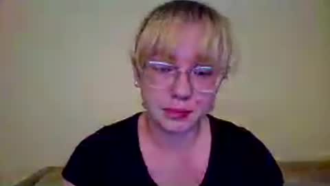 blonde_katie online show from August 13, 11:08 pm