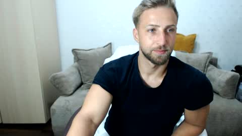 Mr Blond online show from July 27, 10:04 pm
