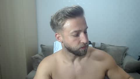Mr Blond online show from August 14, 9:18 pm
