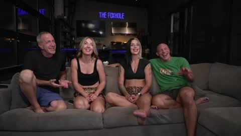 blondefoxsilverfox online show from July 25, 2:15 am