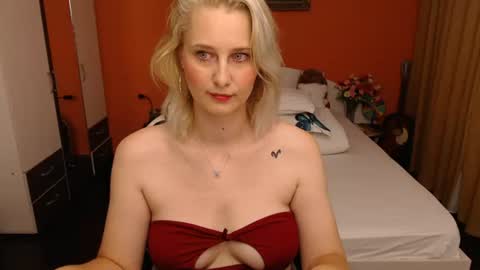Natasha online show from August 6, 6:07 pm