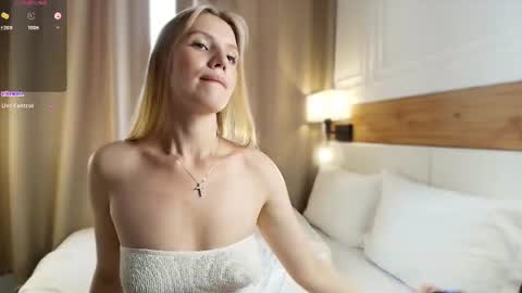 blondoll online show from July 12, 4:41 am