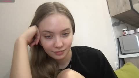 Blondy bunny online show from March 11, 3:25 am