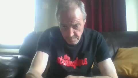bloody52 online show from March 8, 2:01 pm
