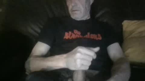 bloody52 online show from March 8, 6:47 pm