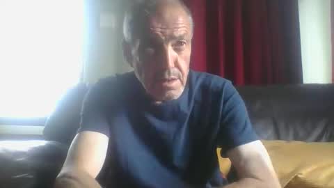 bloody52 online show from May 8, 12:07 pm